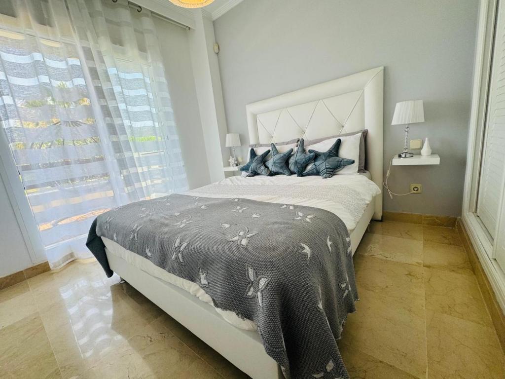 Calanova Golf Seaviews